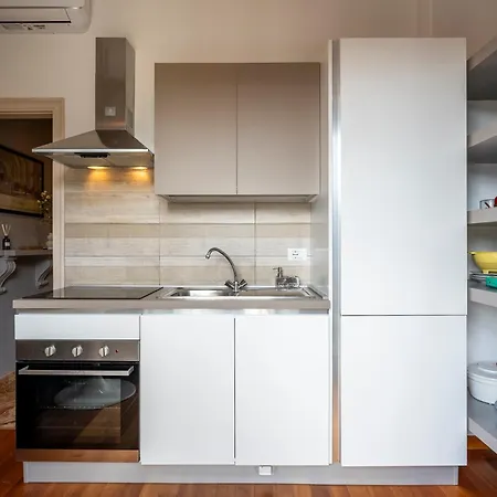 The Luxor - Angelico Apartman